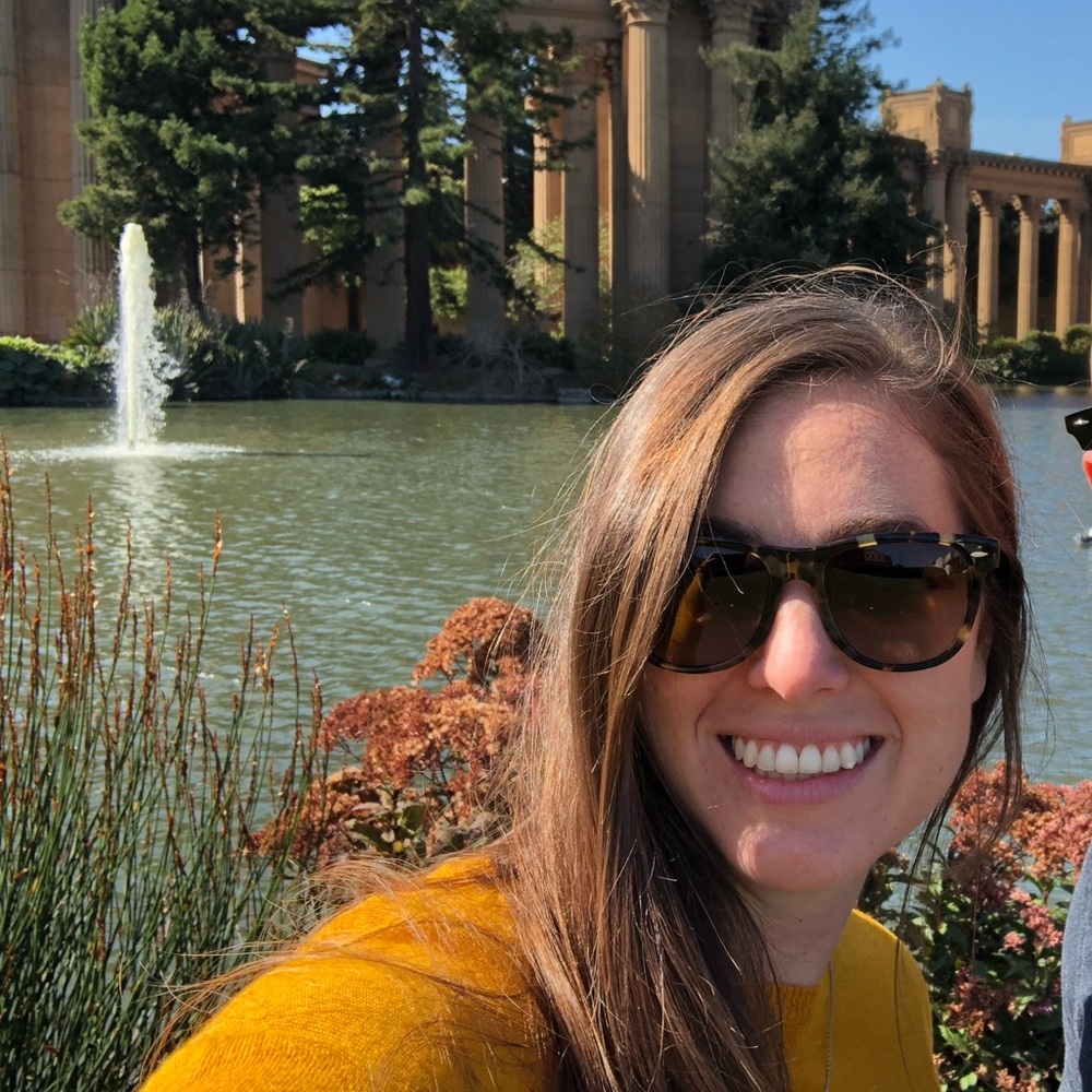 Meet your Posher, Lauren